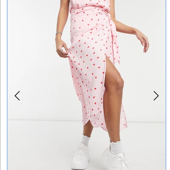 ASOS Style Cheat Satin Wrap Midi Skirt in Pink and Red Heart Print - Picture 2 of 5